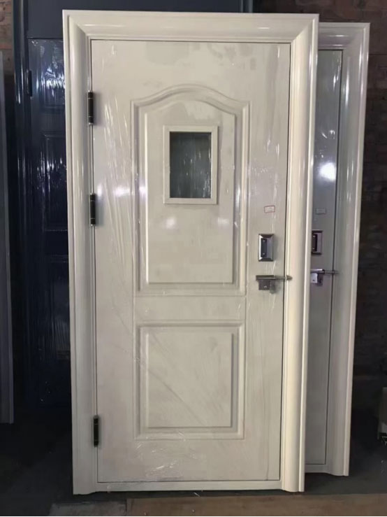 临潼学校教室门