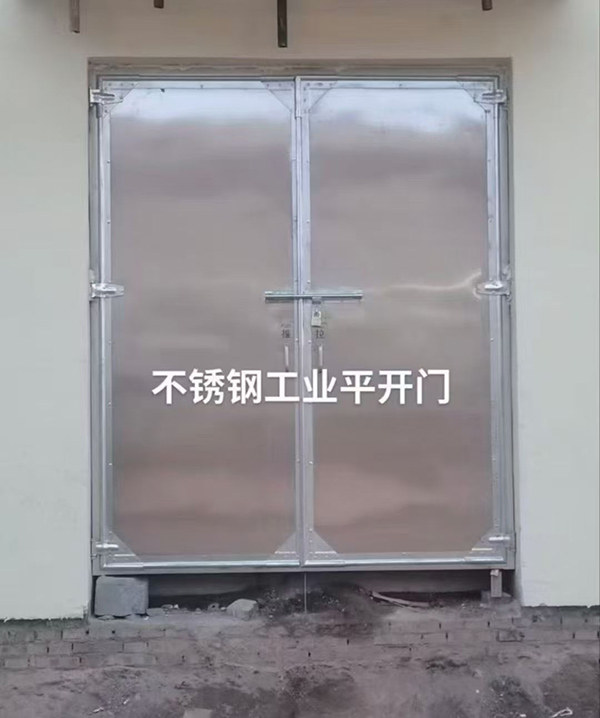 不锈钢临潼工业平开门在现代工业场景中的应用实践